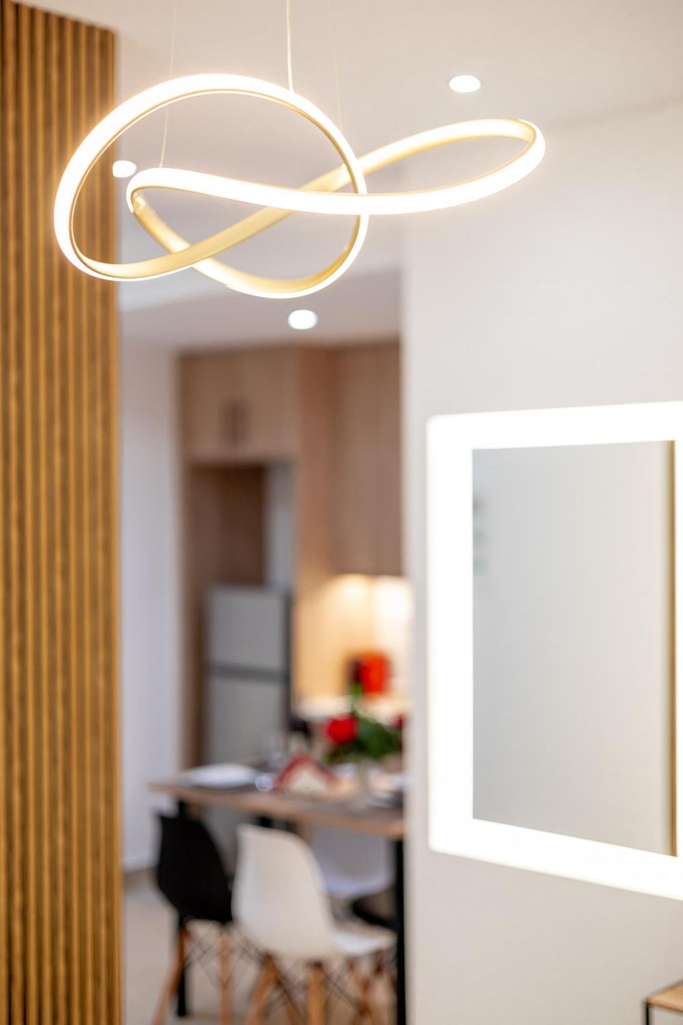 Pagani Urban - Premium Private Apartment カラマタ エクステリア 写真