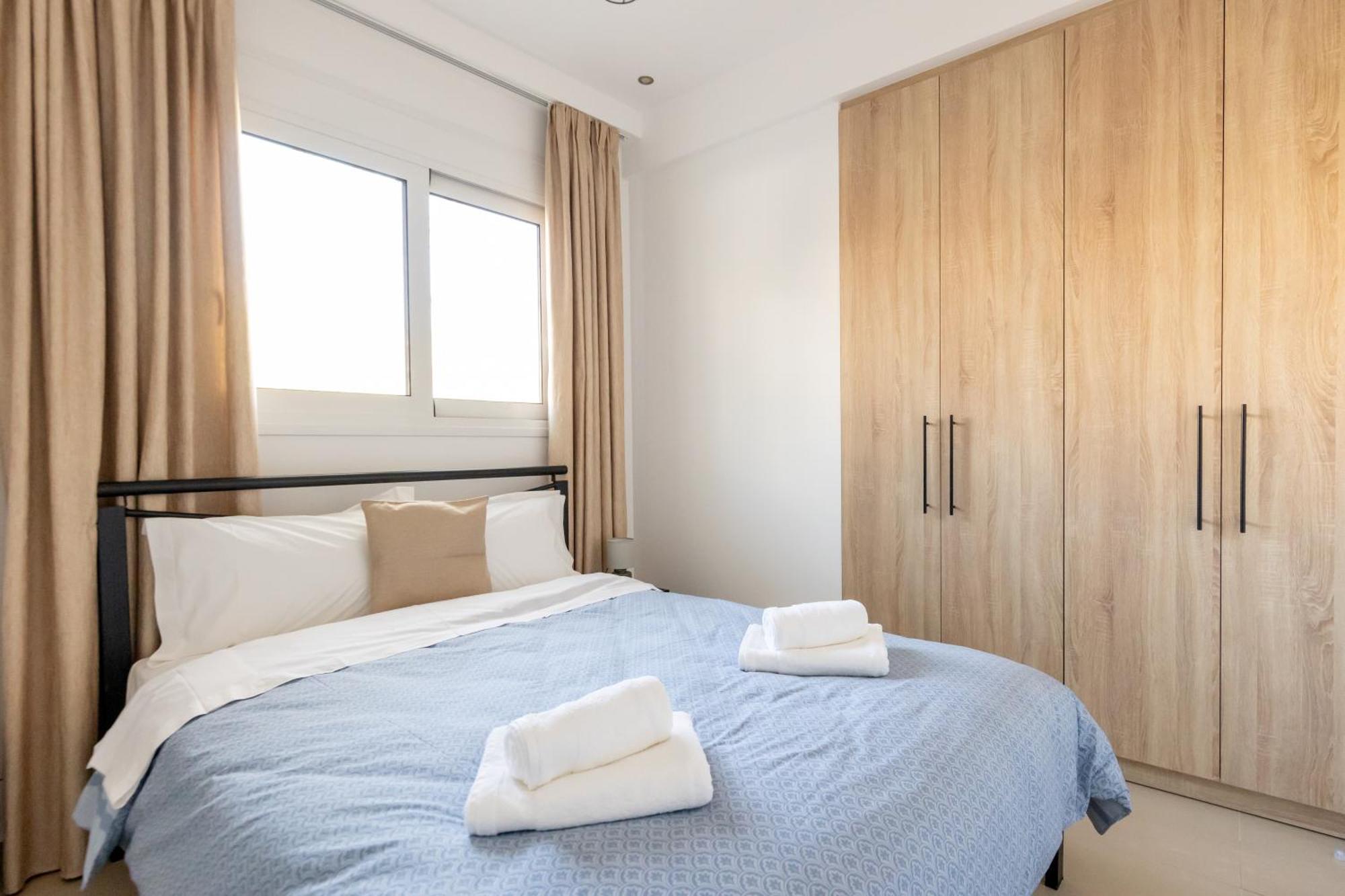 Pagani Urban - Premium Private Apartment カラマタ エクステリア 写真