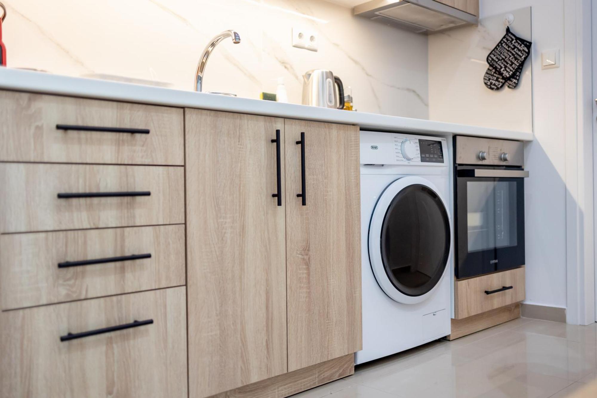 Pagani Urban - Premium Private Apartment カラマタ エクステリア 写真